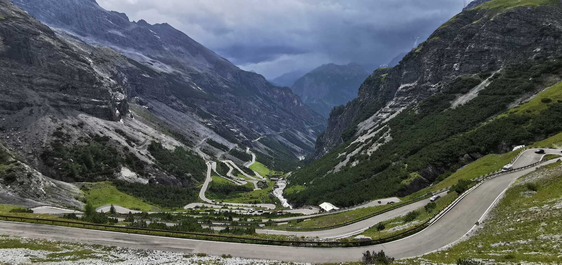 Przełęcze Szwajcarii i Włoch - Spondalunga - Stelvio (Włochy)