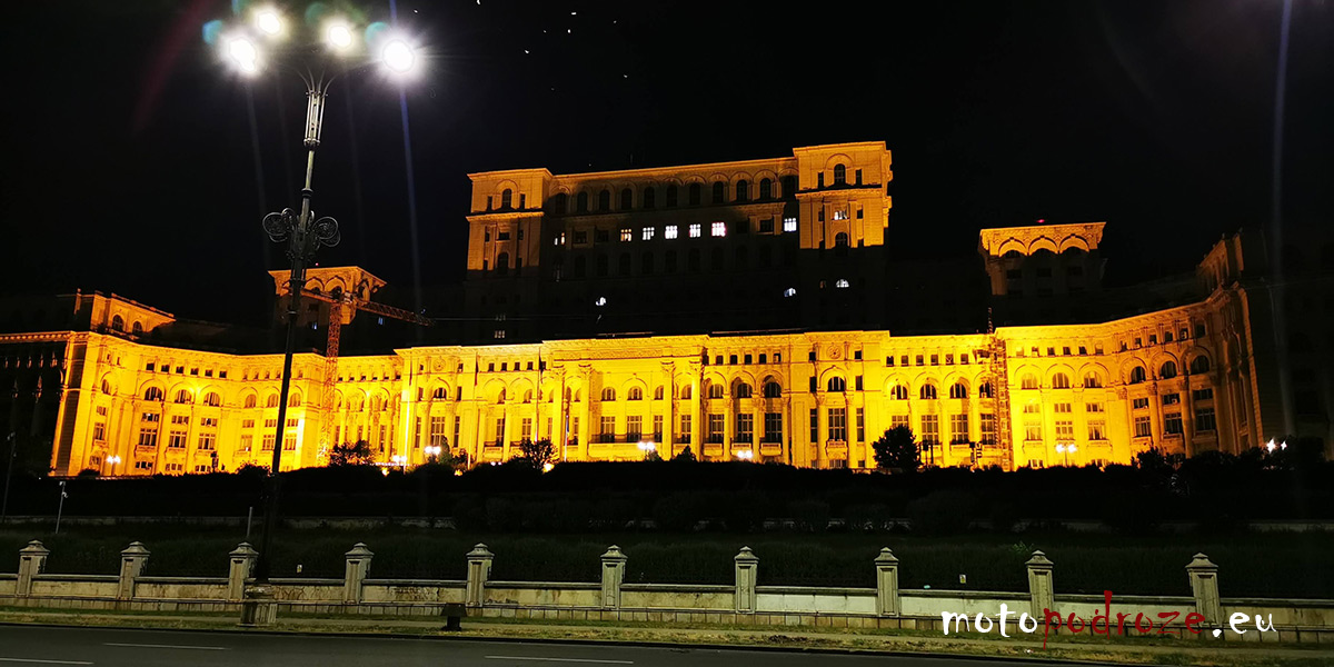 Budynek Parlamentu Rumunii, Bukareszt