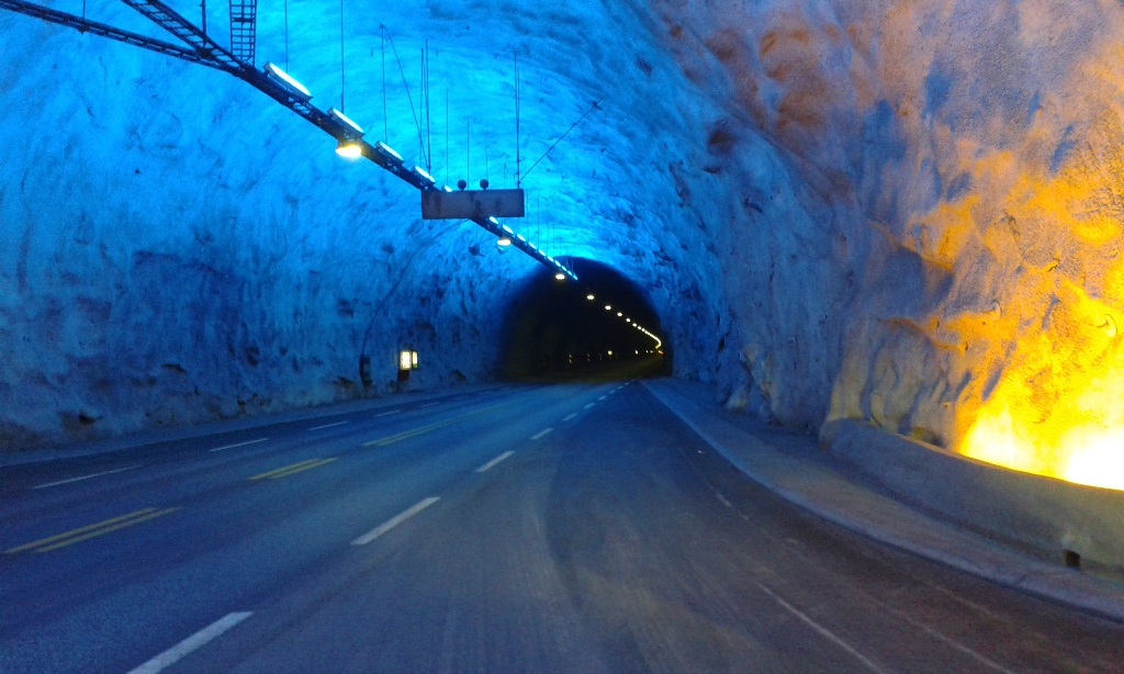 Tunel Lærdalstunnelen 24,5 km